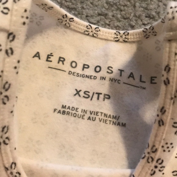 Patterned crop top - Picture 2 of 2